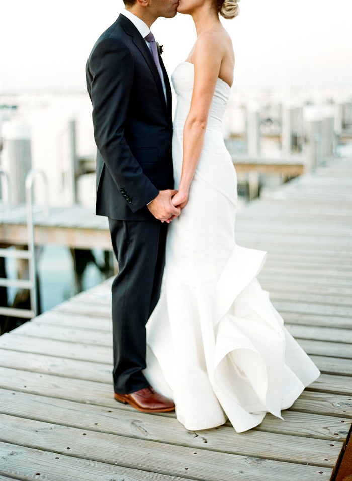 great-harbour-yacht-club-nantucket-wedding-cody-hunter-photography-97520016.jpg