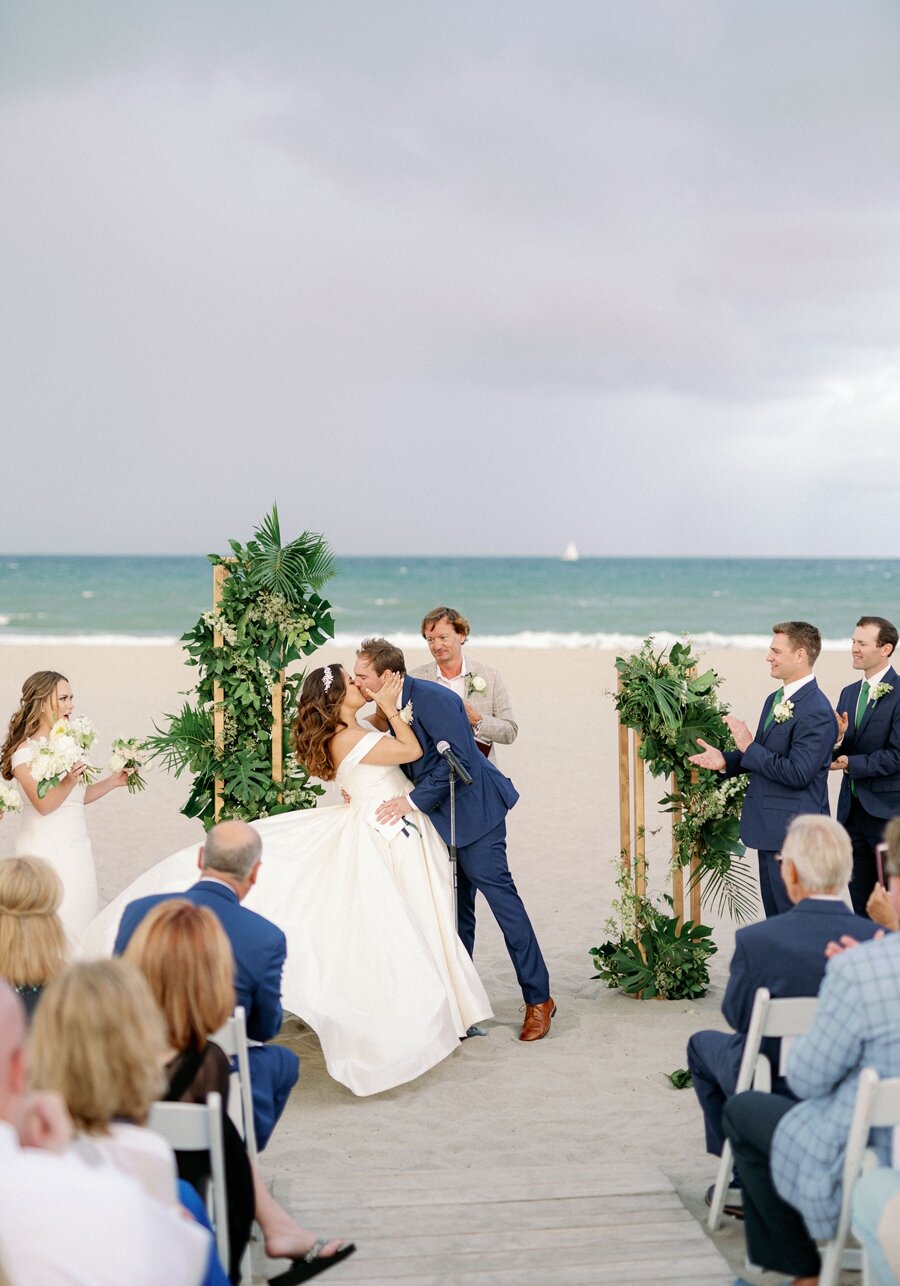 seagate-beach-club-wedding-delray-beach-wedding-photographer-hunter-ryan-photo-ac_1629.jpg
