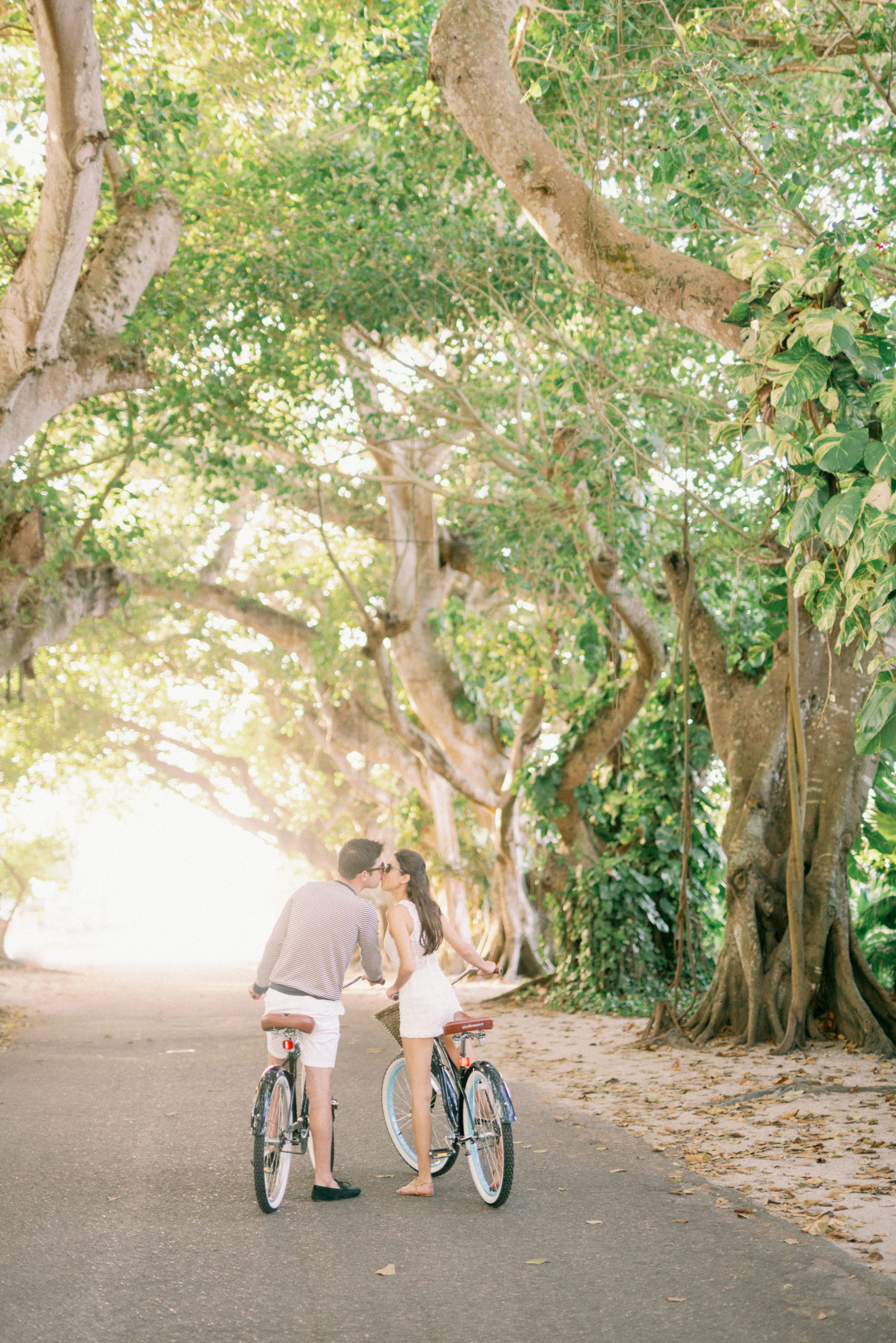 gasparilla island cute engagement session with bikes