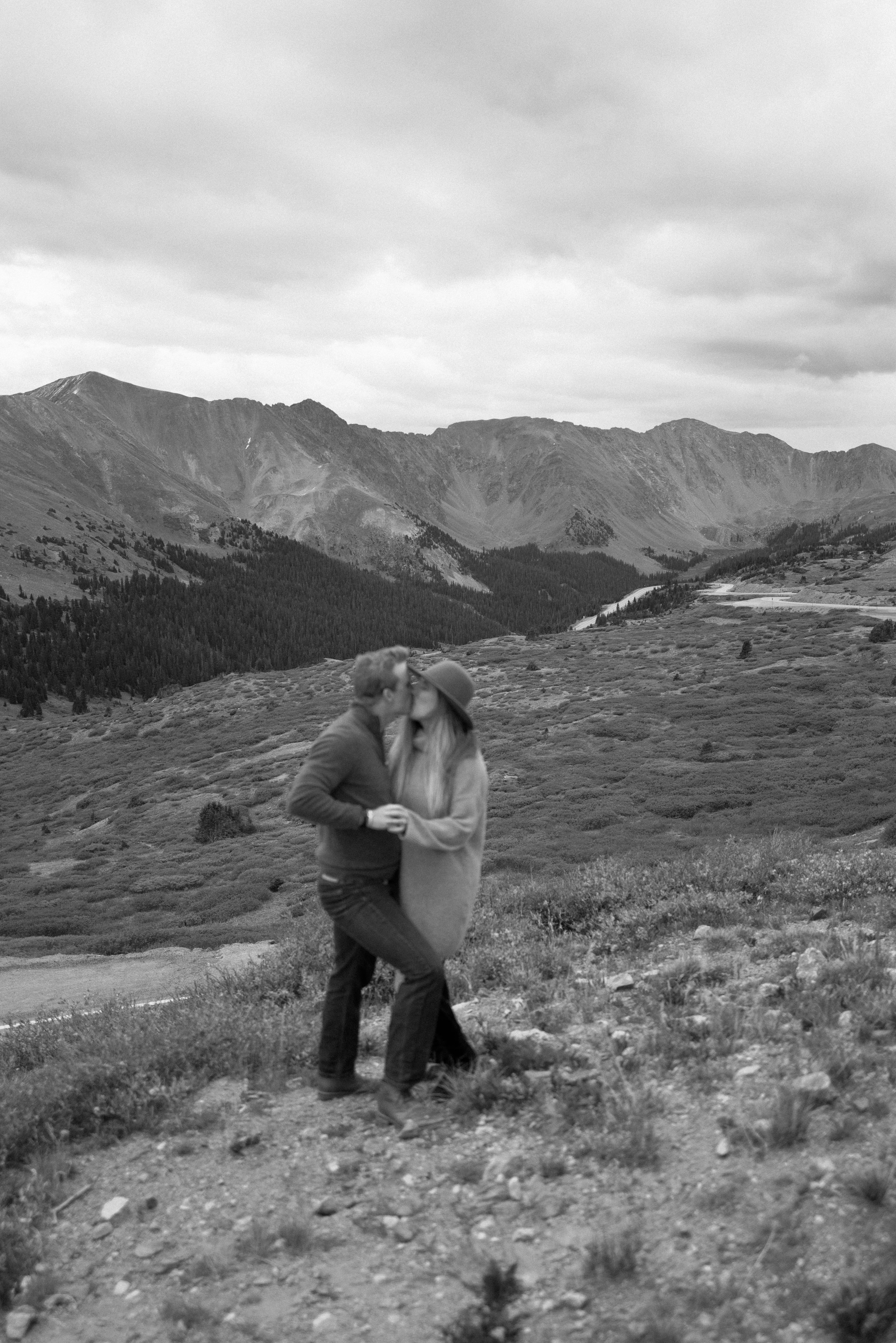 aj-golden-colorado-engagement-hunter-ryan-photo-289